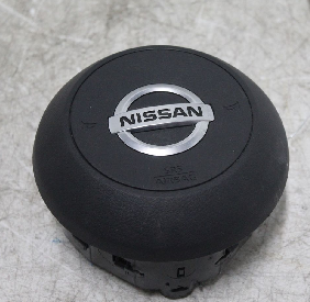 Steering wheel airbag - Nissan Micra -2004