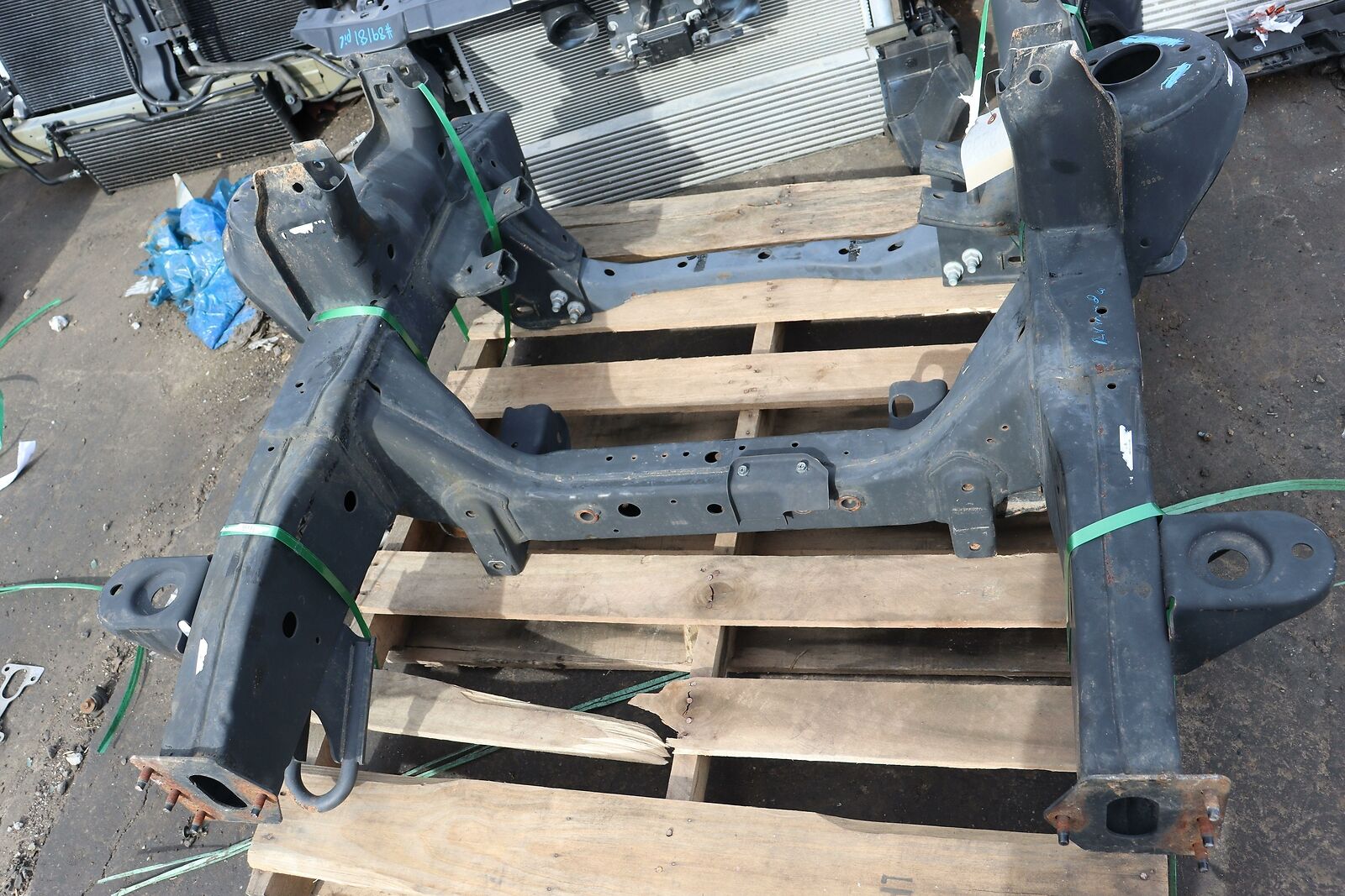 Frame Assembly NISSAN ARMADA 17 18 19 20 advance auto salvage