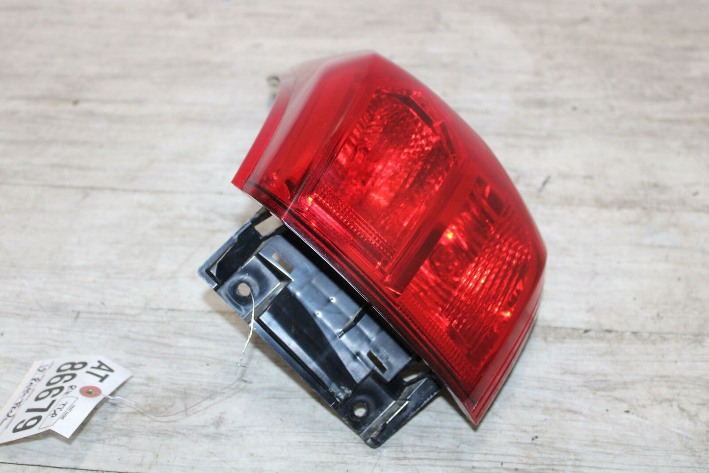 Tail Light Assembly NISSAN PATHFINDER Right 17 18 19 20