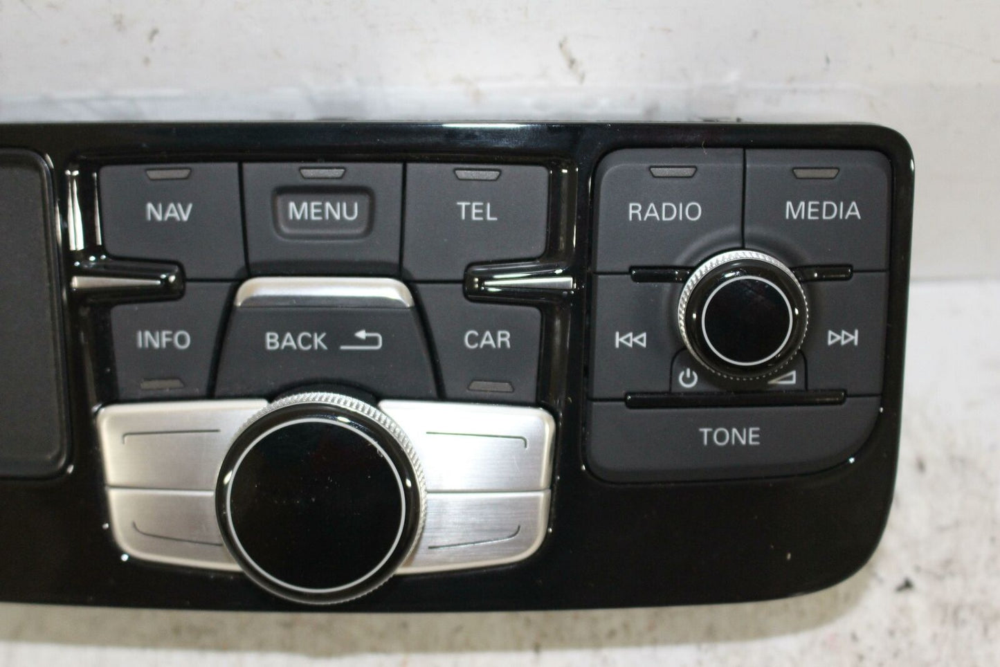 Audio & Visual Equip.(radio) AUDI A8 11 12 13 14 15 16 17 18