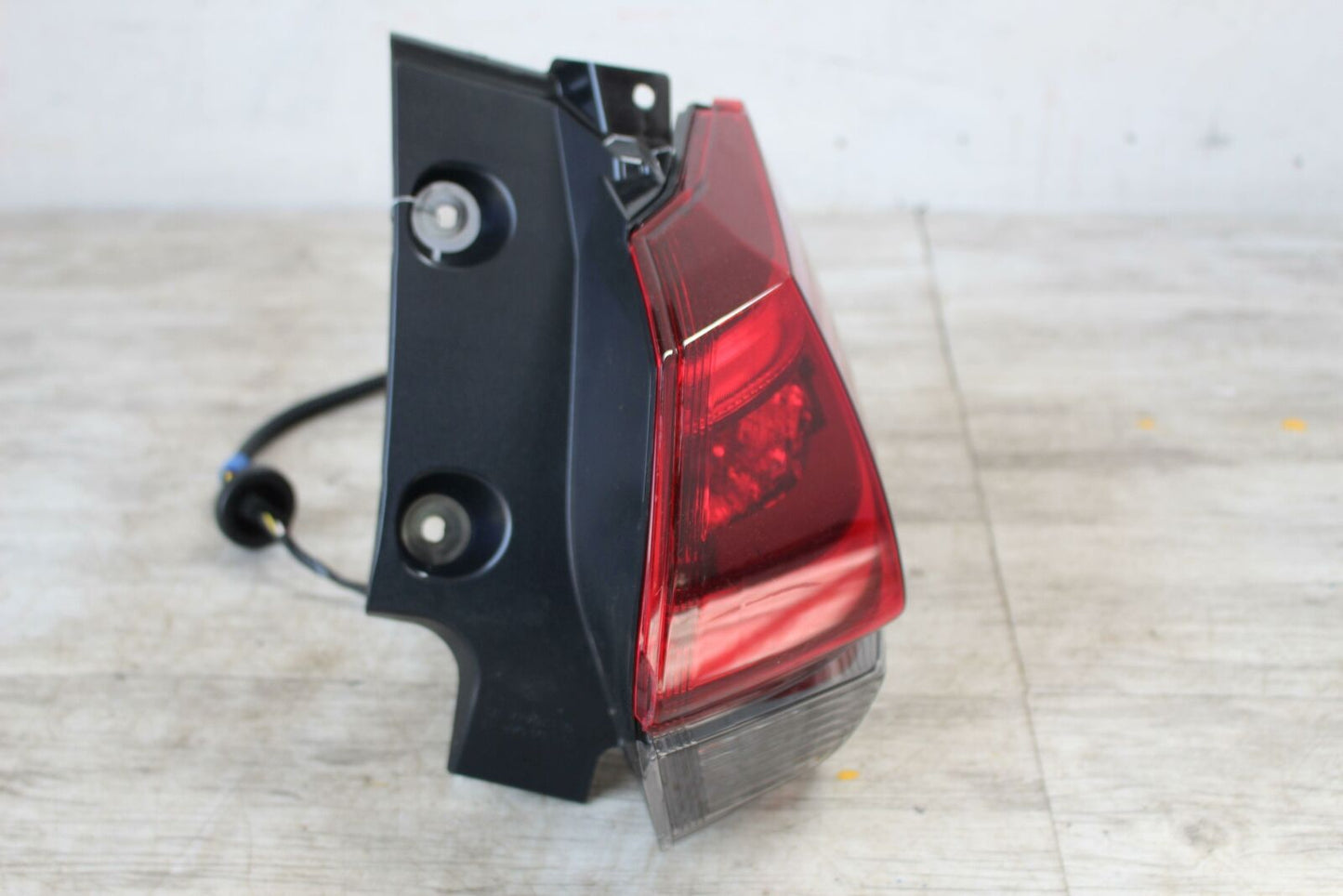 Tail Light Assembly ROGUE EXCEPT SPORT Right 17 18 19 20