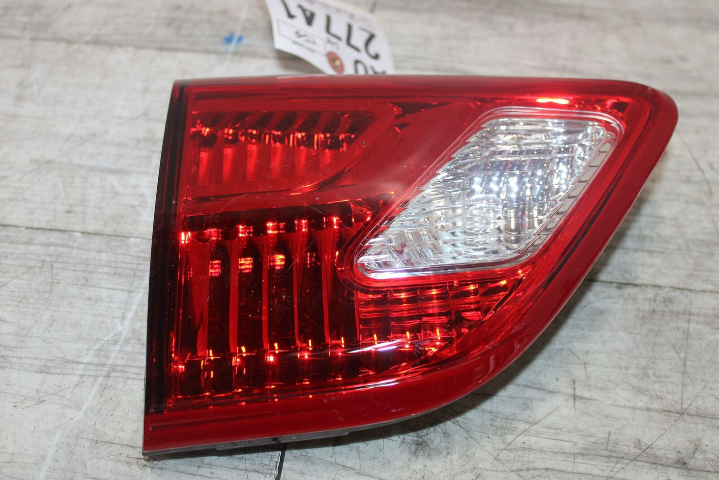 Tail Light Assembly NISSAN PATHFINDER Left 17 18 19 20