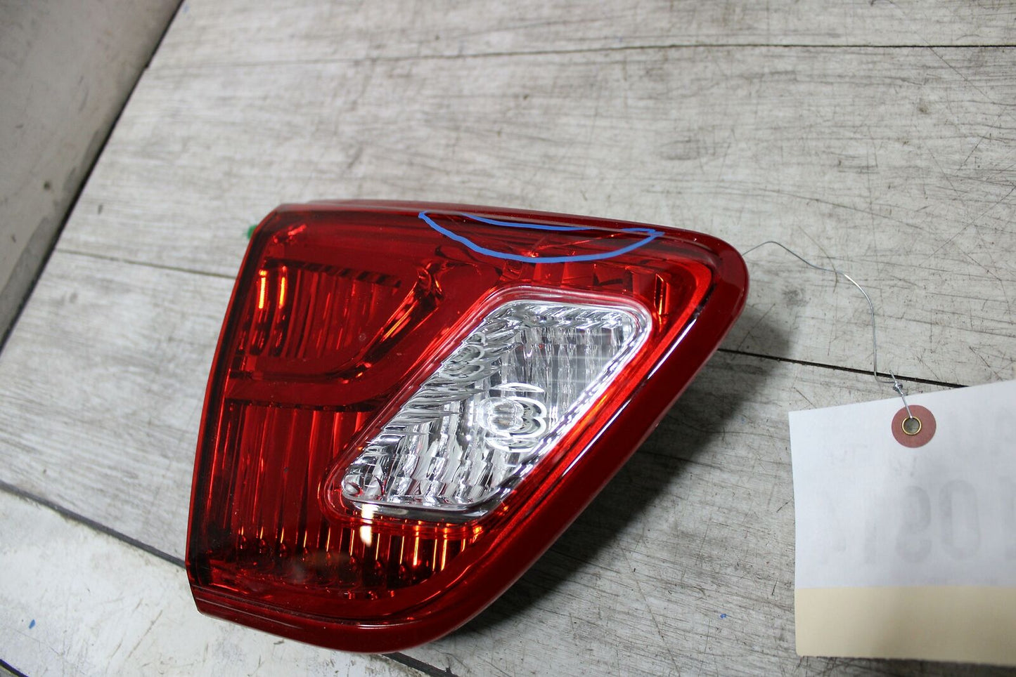 Tail Light Assembly NISSAN PATHFINDER Left 17 18 19 20