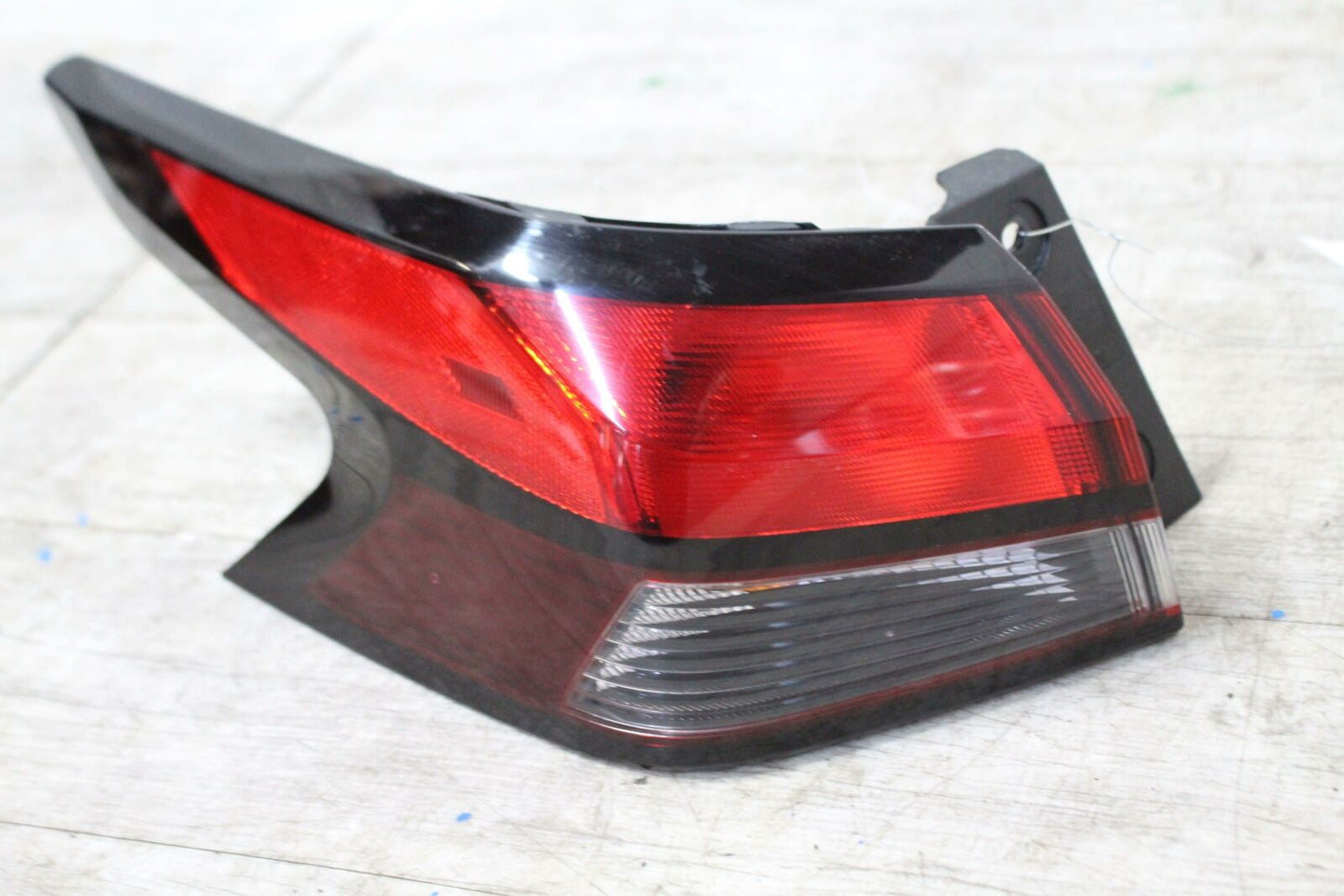 Tail Light Assembly NISSAN VERSA Left 20