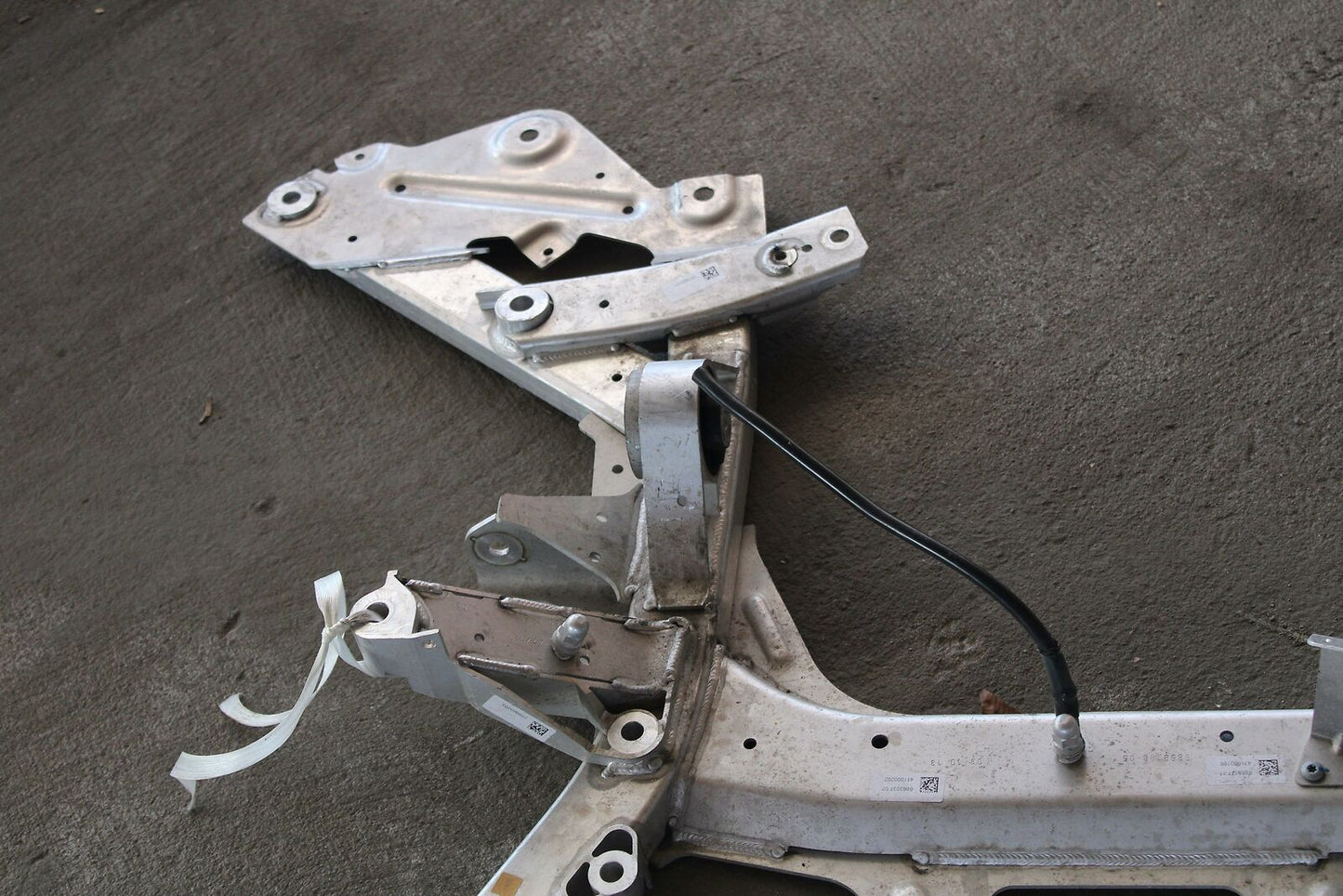 Undercarriage Crossmember BMW I8 14 15 16 17 19