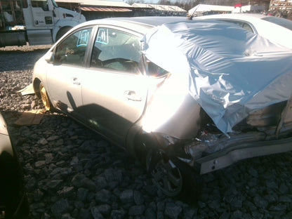 Fender TOYOTA PRIUS Left 04 05 06 07 08 09