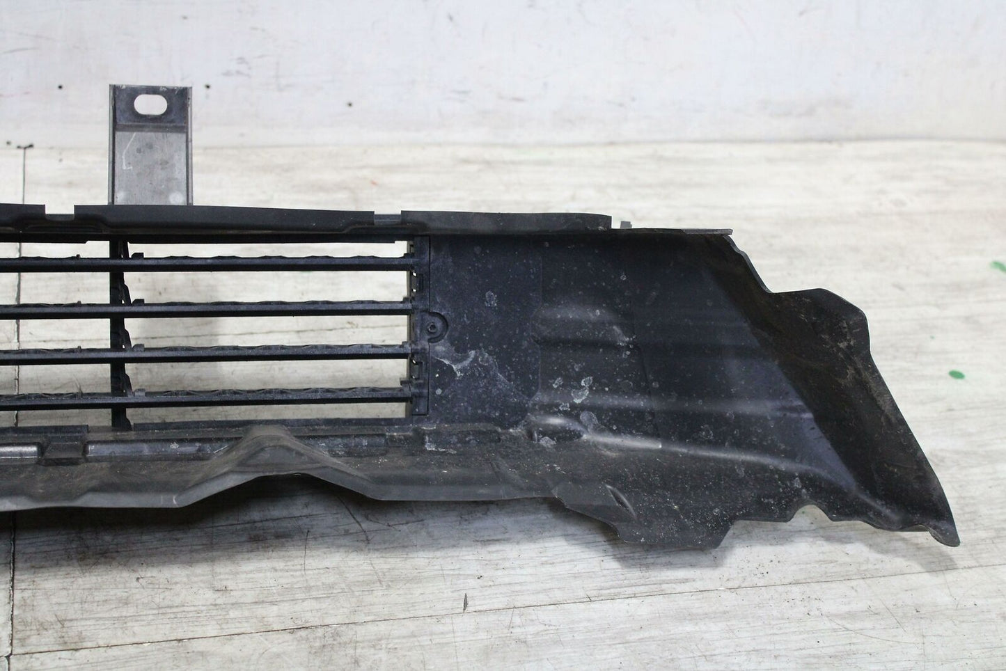 Radiator Shutter NISSAN VERSA 20