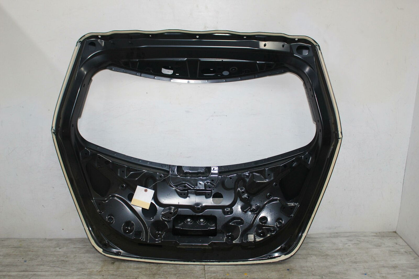 Trunk/decklid/hatch/tailgate NISSAN LEAF 13