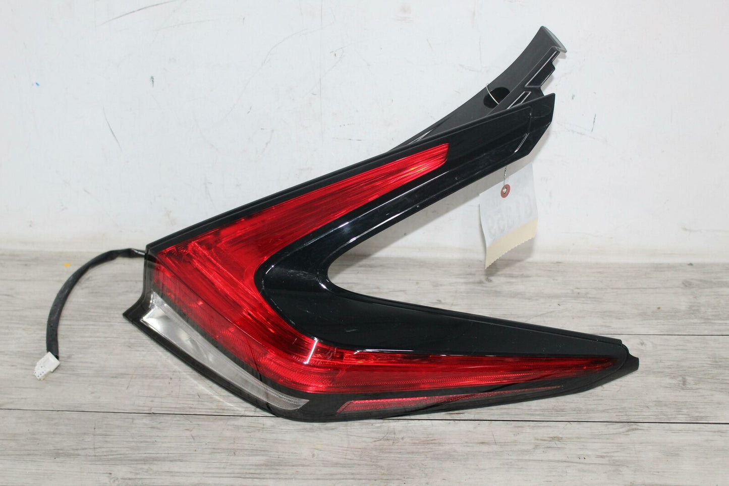 Tail Light Assembly NISSAN LEAF Right 18 19 20