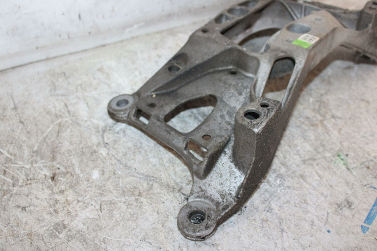 Transmission Mount AUDI A4 17