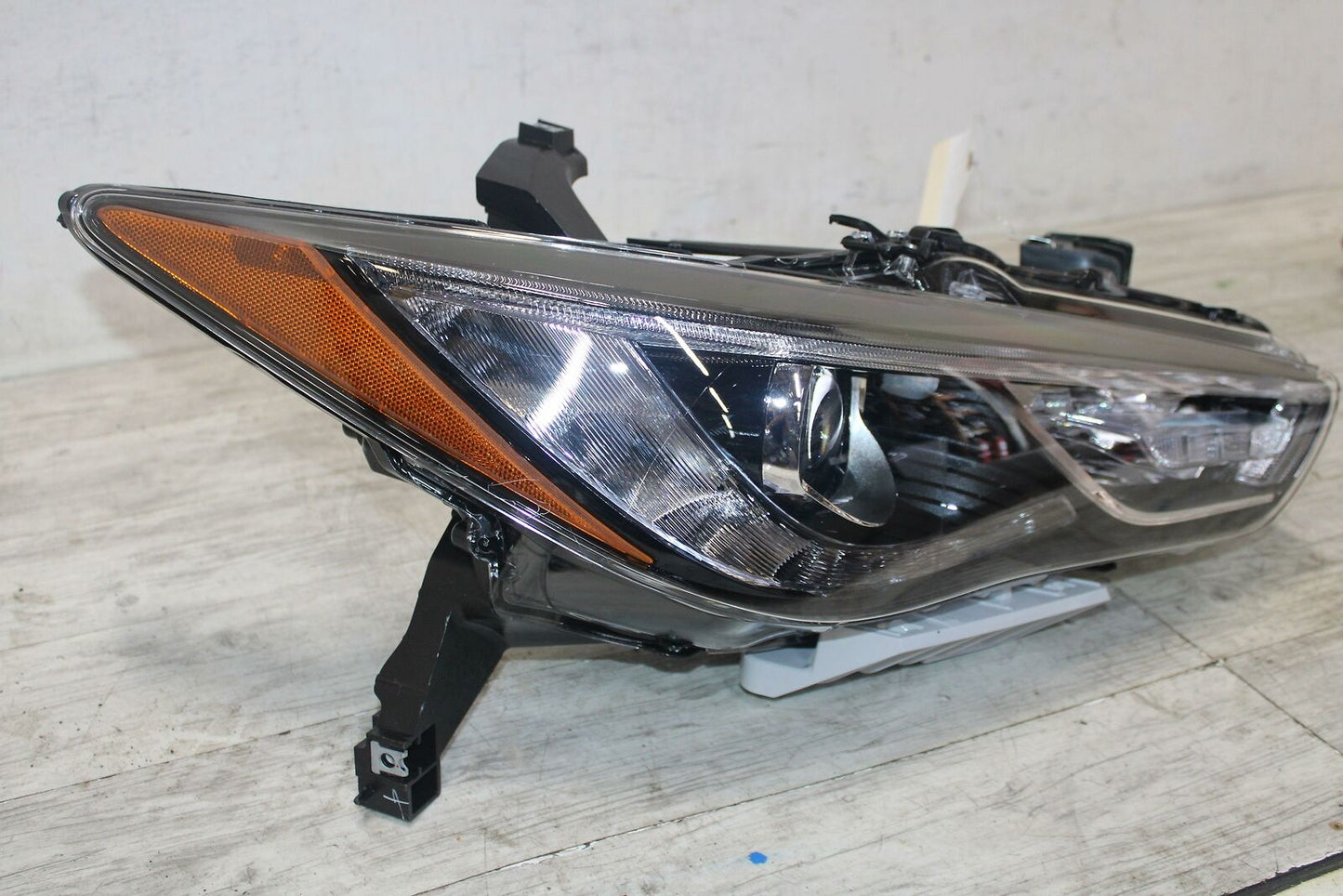 Headlamp Assembly INFINITI QX60 Right 19