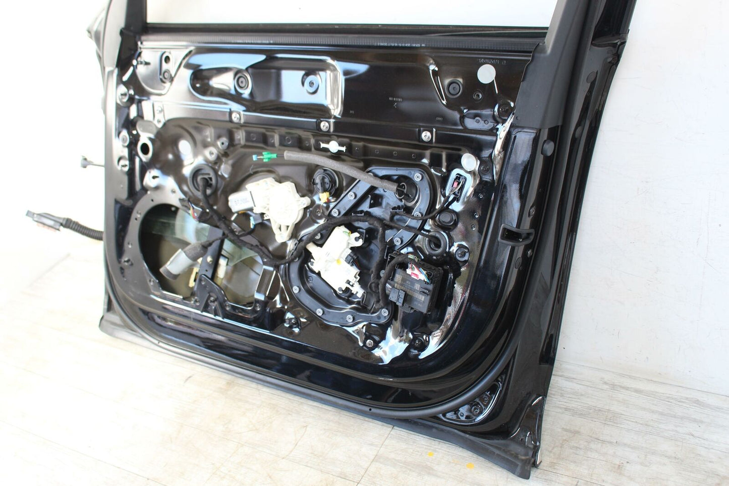 Front Door AUDI A8 Right 19