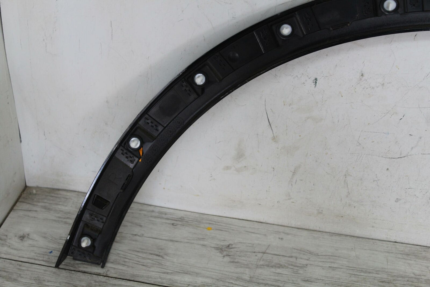 Fender Flare CADILLAC XT5 Right 17