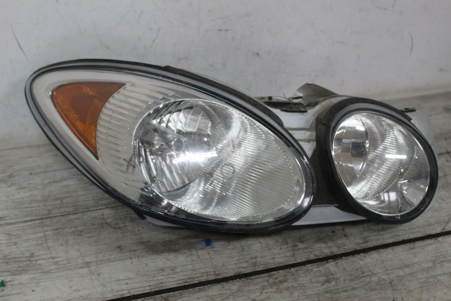 Headlamp Assembly BUICK LACROSSE Right 08 09