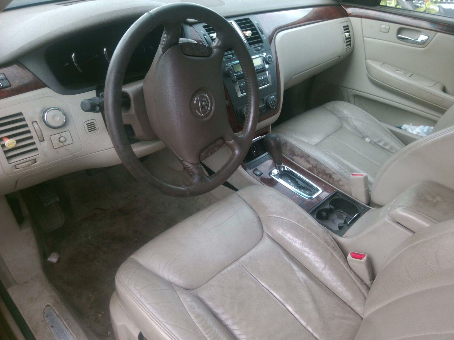 Rear Seat CADILLAC DTS 06