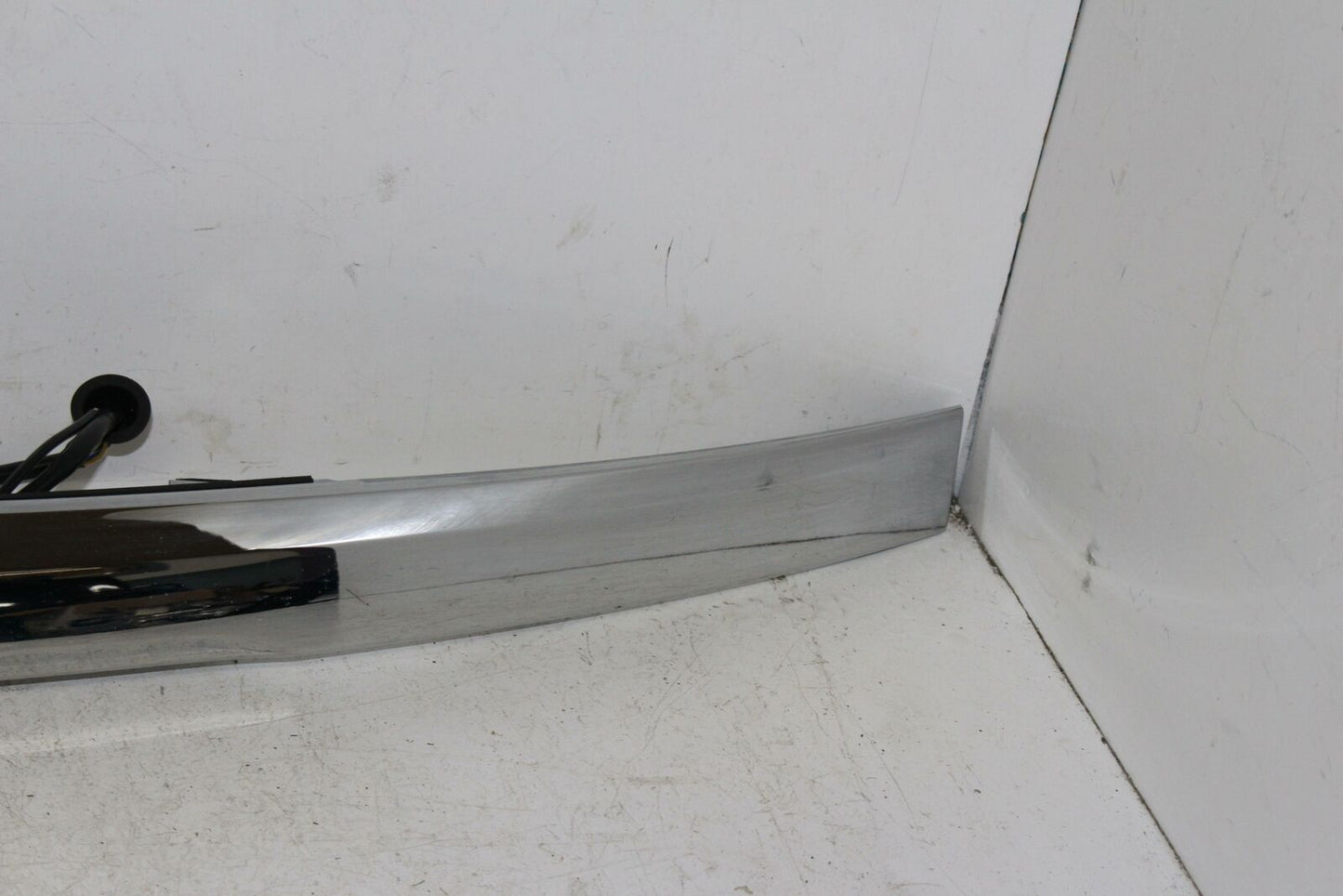 Lid/gate Moulding JAGUAR XF 15