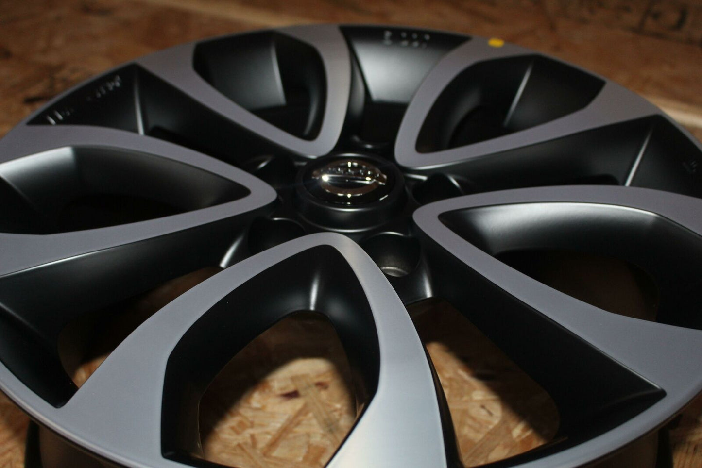 Wheel NISSAN JUKE 15 16