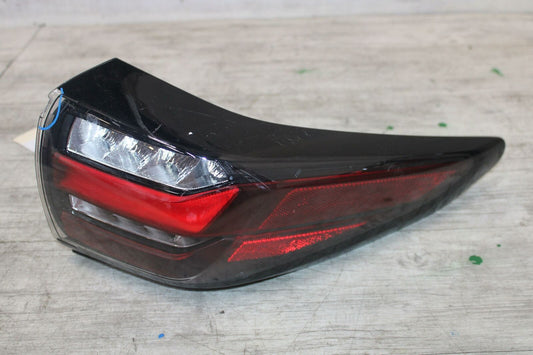 Tail Light Assembly NISSAN MURANO Right 19 20