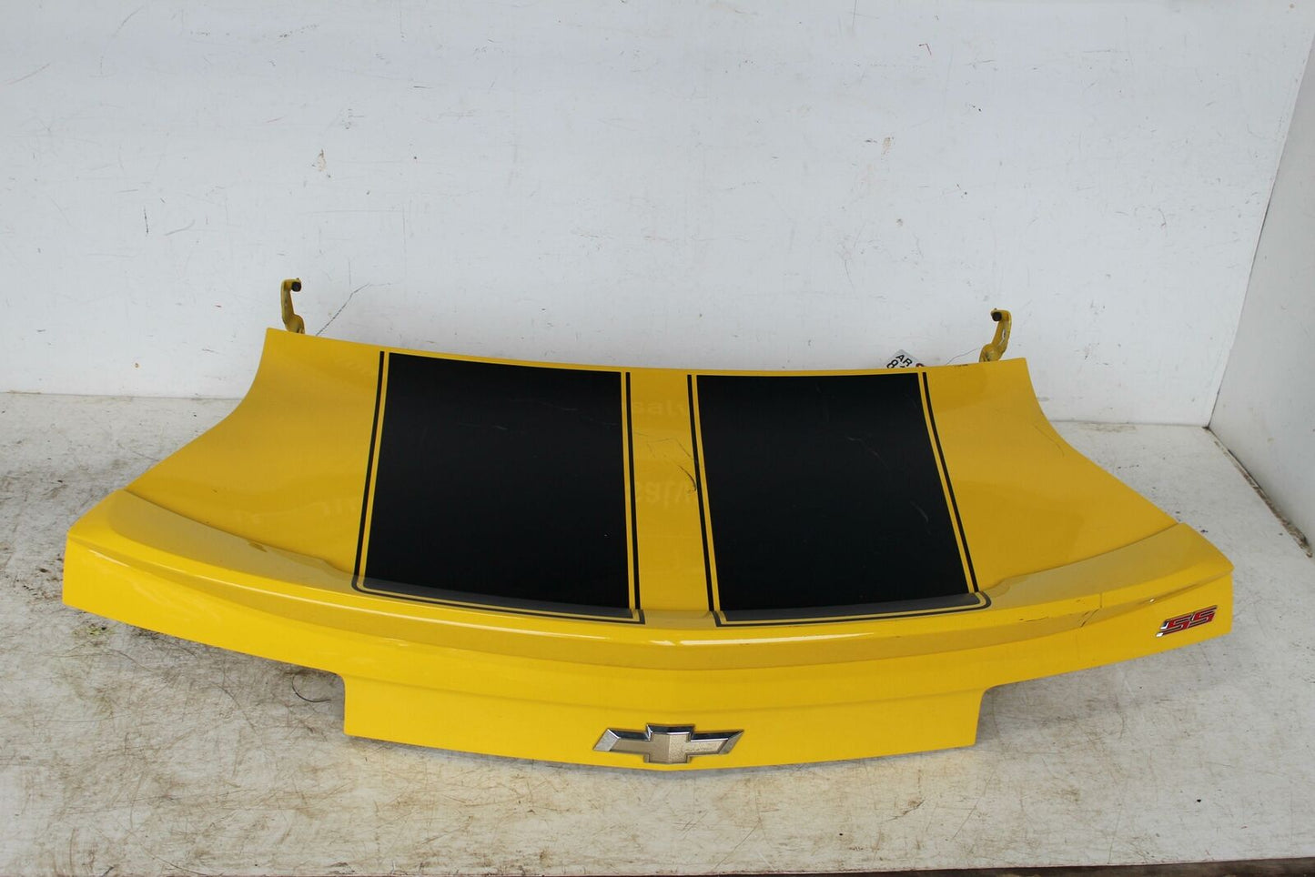 Trunk/decklid/hatch/tailgate CHEVY CAMARO 10 11 12 13