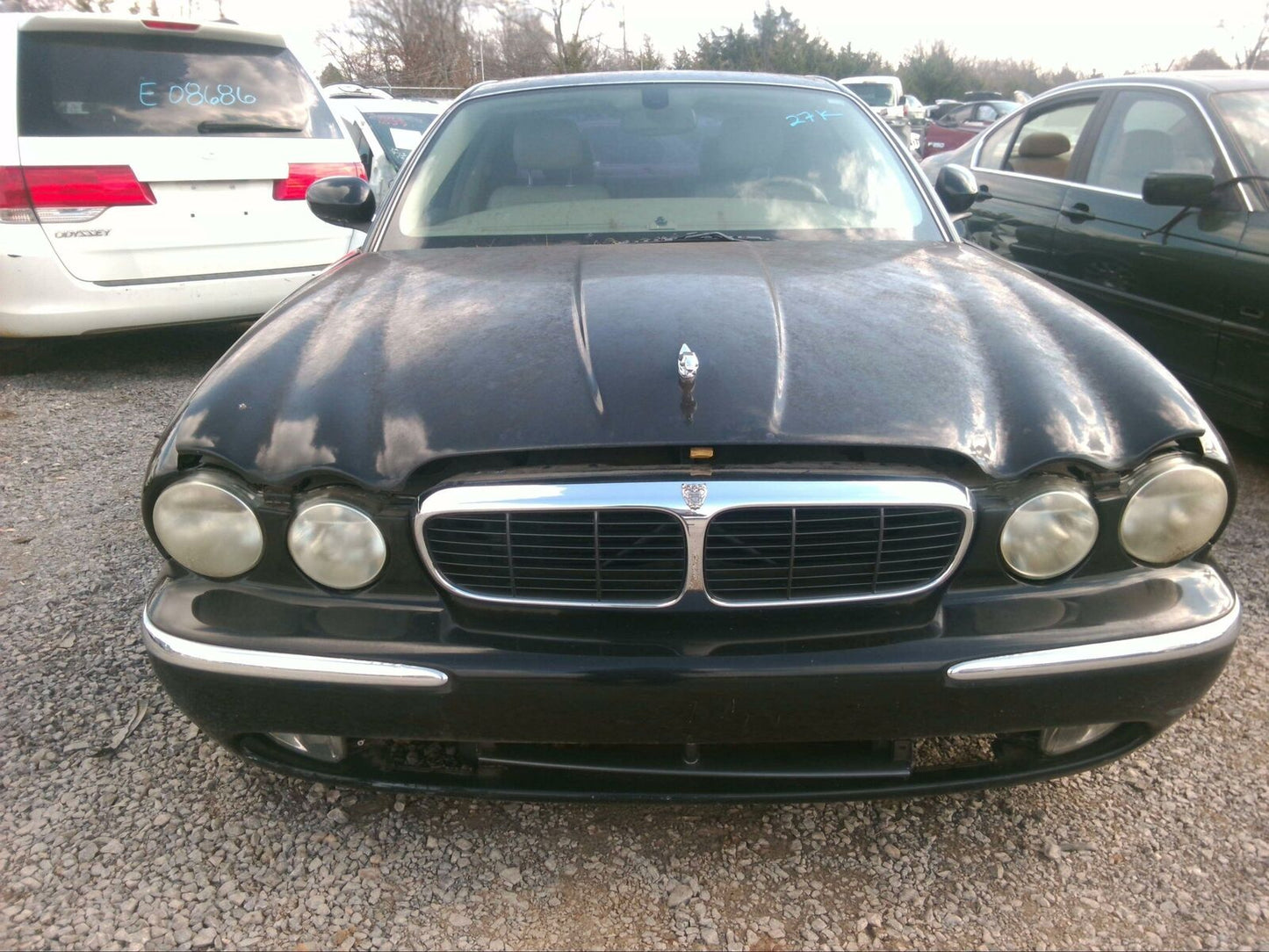 Rear Seat JAGUAR XJ8 04