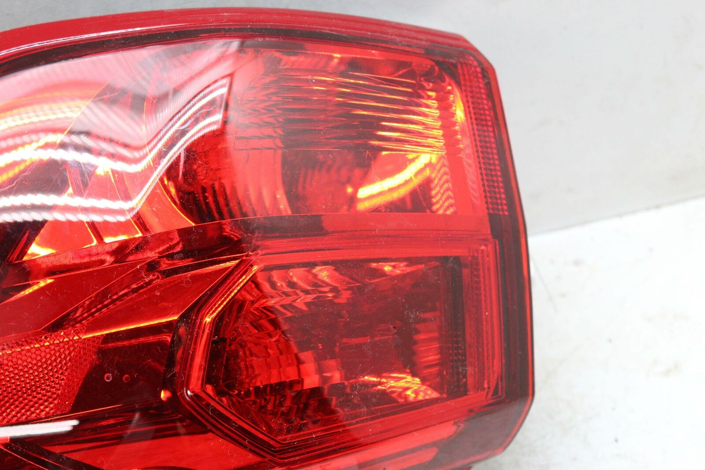 Tail Light Assembly NISSAN PATHFINDER Right 17 18 19 20