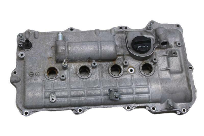 Valve Cover LEXUS CT200H 11 12 13 14 15 16 17