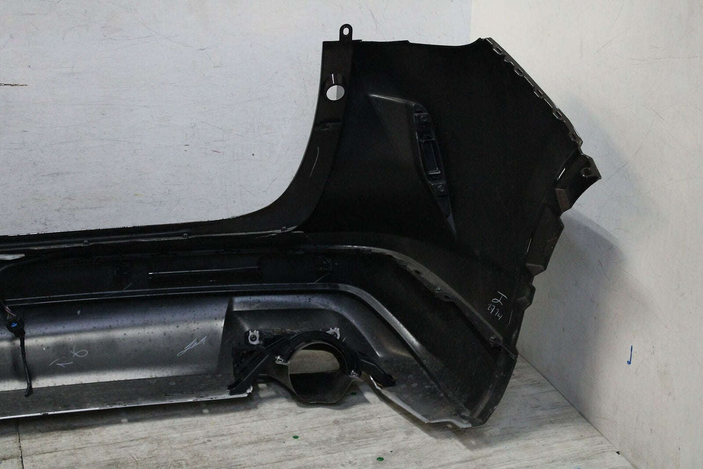 Rear Bumper Assembly INFINITI QX50 19