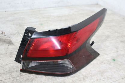 Tail Light Assembly NISSAN VERSA Right 20