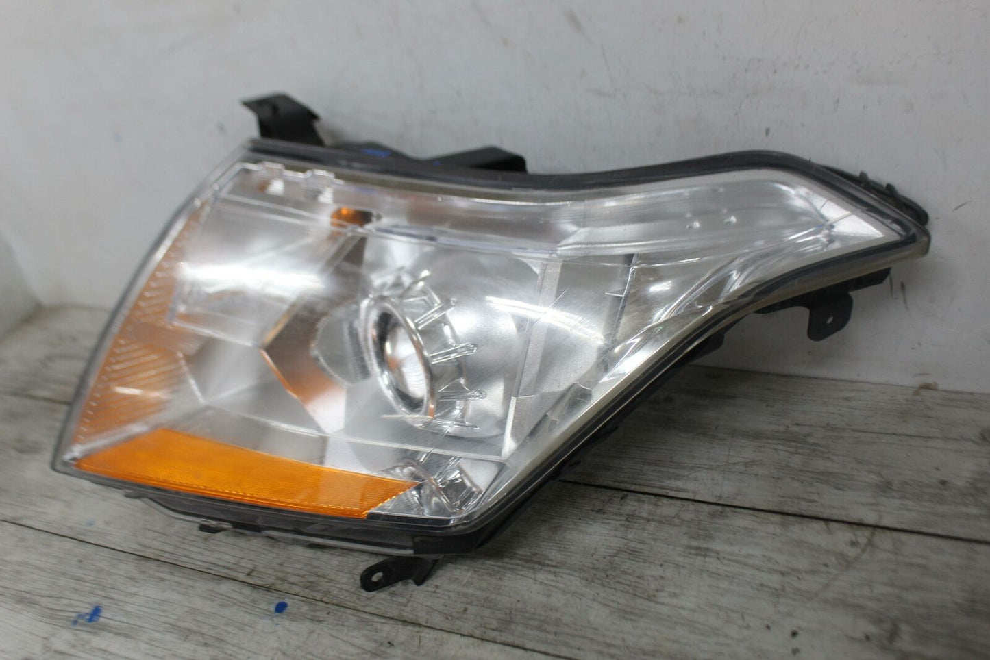 Headlamp Assembly CADILLAC SRX Right 10 11 12 13