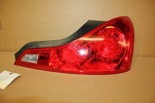 Tail Light Assembly INFINITI G37 Right 14