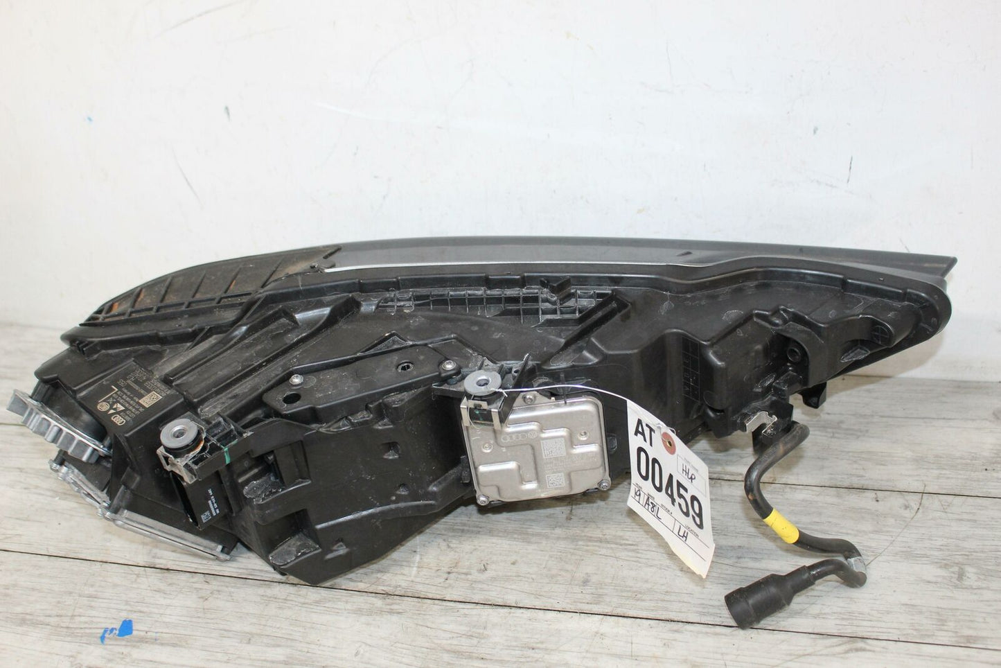 Headlamp Assembly AUDI A8 Left 19 20