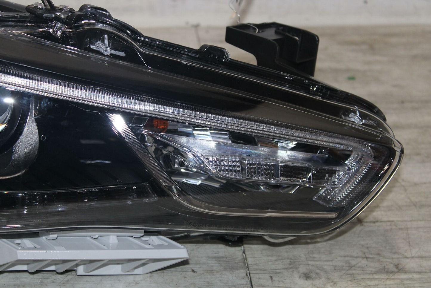 Headlamp Assembly INFINITI QX60 Right 19