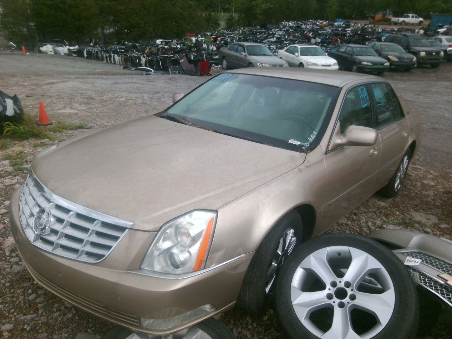 Rear Seat CADILLAC DTS 06