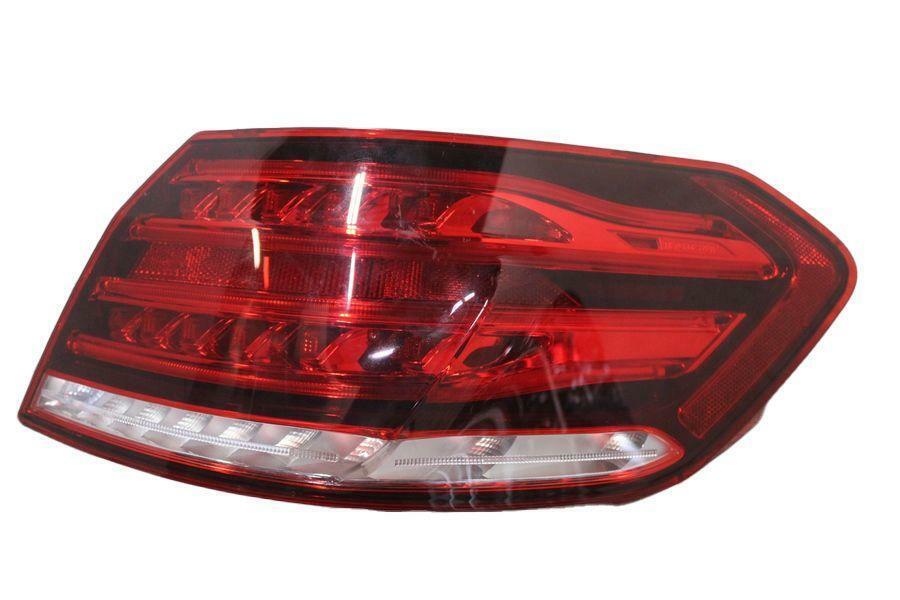 Tail Light Assembly MERCEDES E-CLASS Right 10 11 12 13