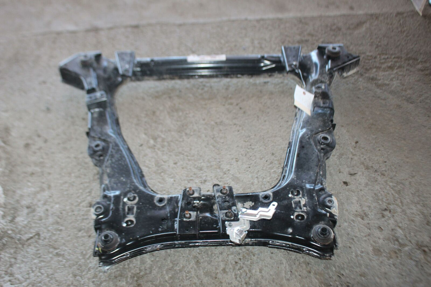 Undercarriage Crossmember NISSAN LEAF 20