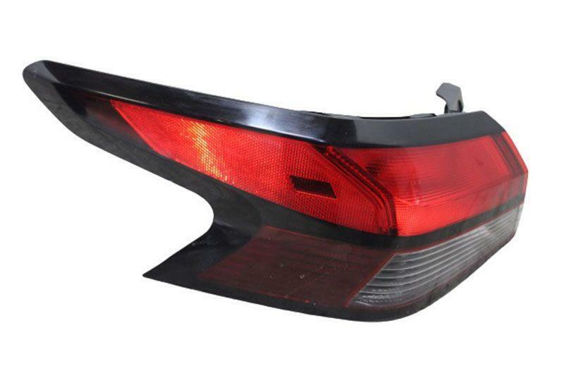 Tail Light Assembly NISSAN VERSA Left 20