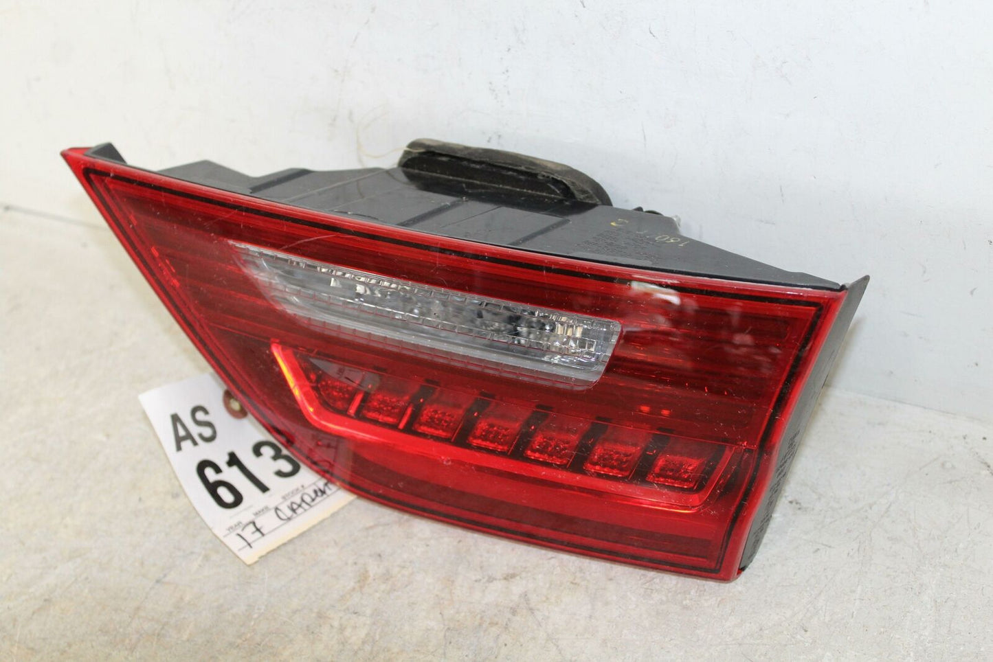 Tail Light Assembly KIA CADENZA Right 17 18 19