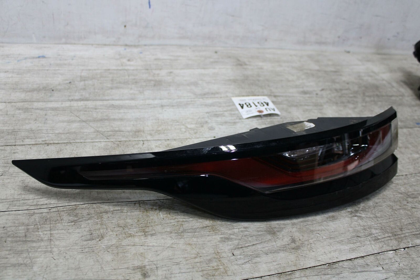 Tail Light Assembly LAND ROVER Left 18