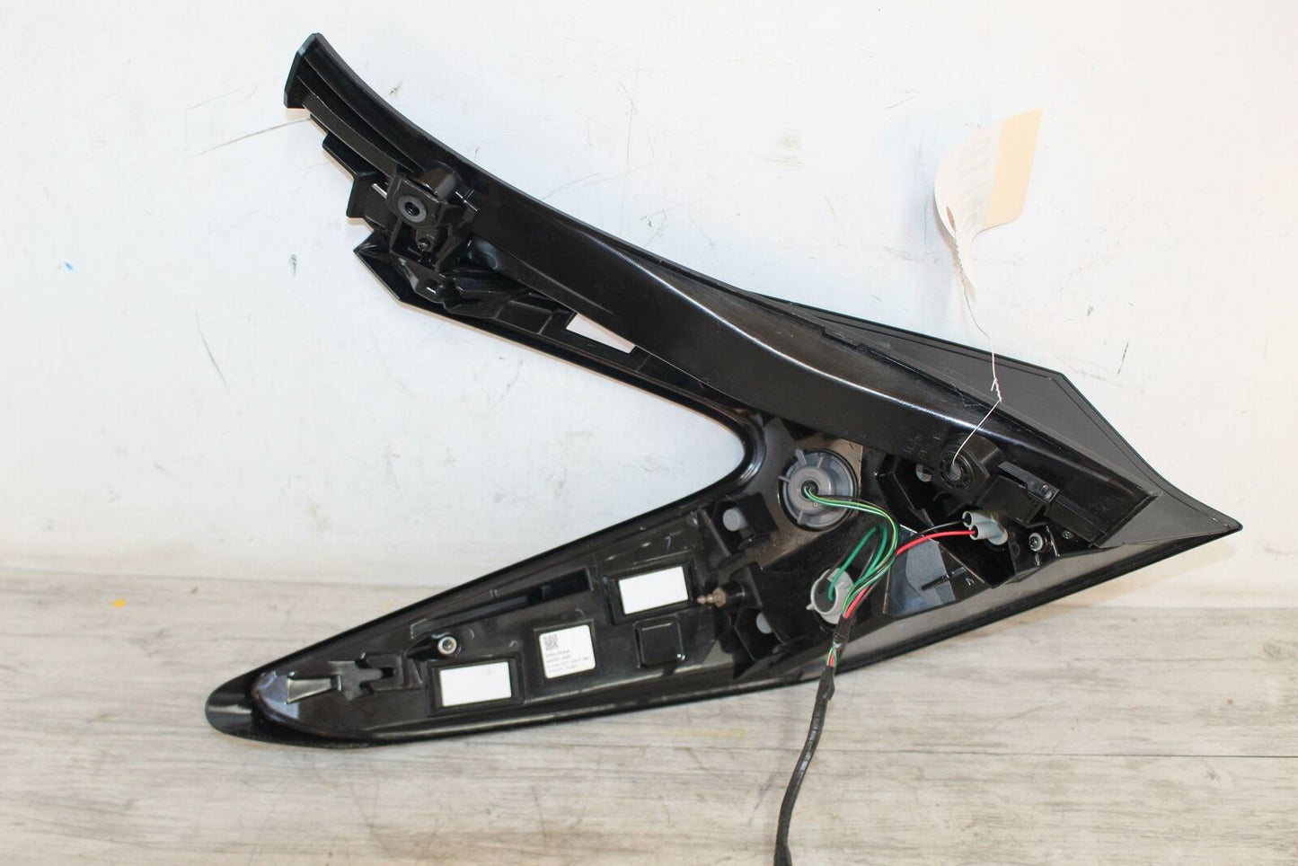 Tail Light Assembly NISSAN LEAF Right 18 19 20