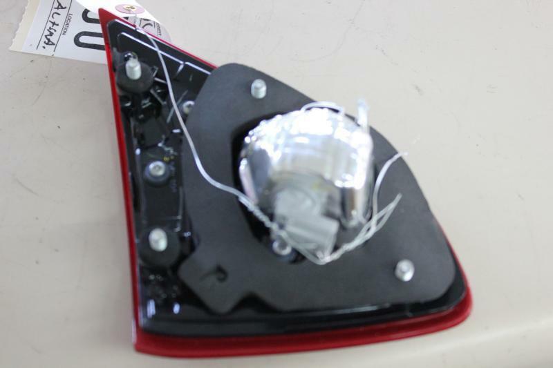 Tail Light Assembly NISSAN ALTIMA Right 16 17