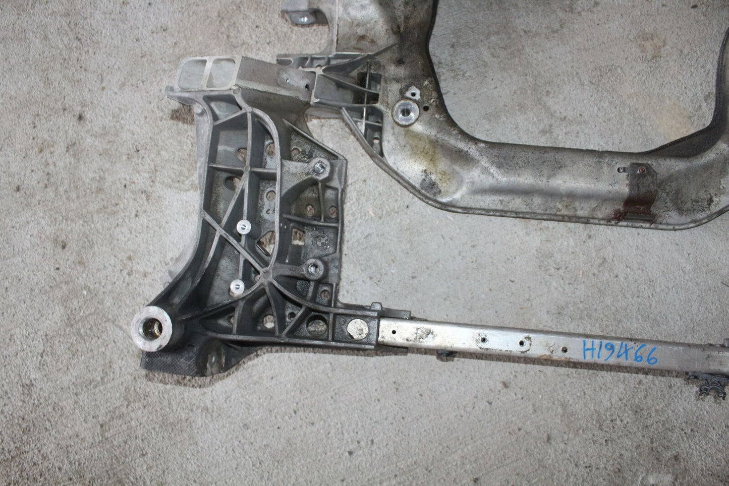 Undercarriage Crossmember BMW 650I 12 13 14 15 16 17 18 19