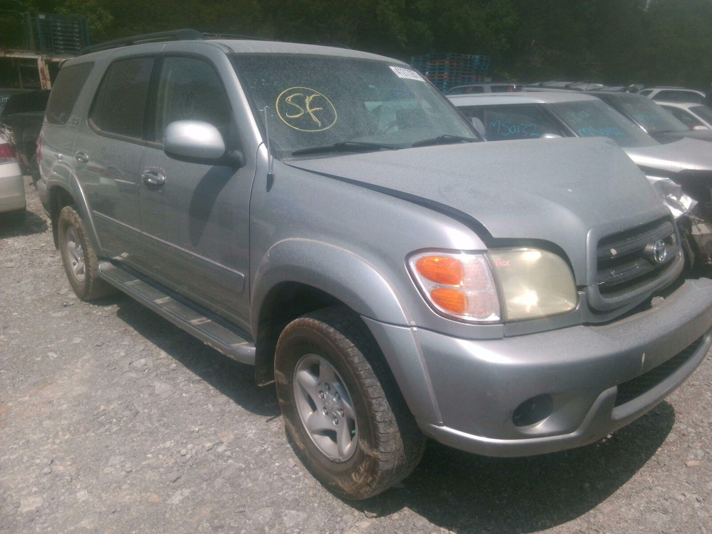 Tail Light Assembly TOYOTA SEQUOIA Left 01 02 03 04