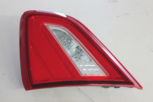 Tail Light Assembly NISSAN ALTIMA Right 16 17