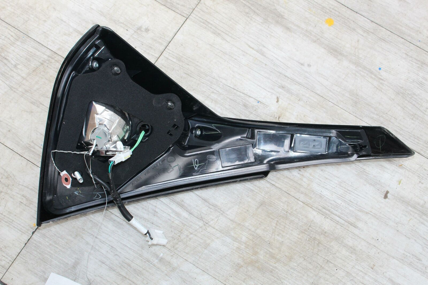 Tail Light Assembly NISSAN MURANO Right 15 16 17 18