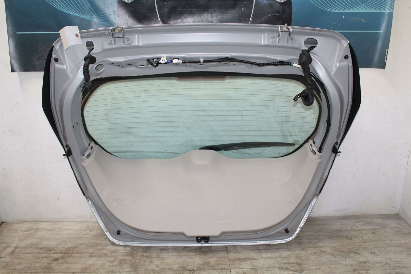 Trunk/decklid/hatch/tailgate NISSAN LEAF 18 19 20