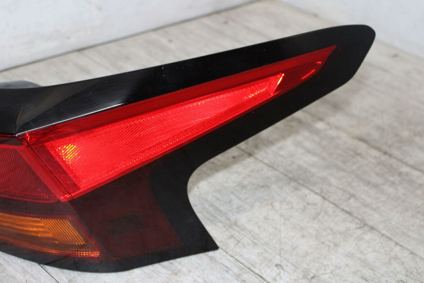 Tail Light Assembly NISSAN ALTIMA Right 19 20