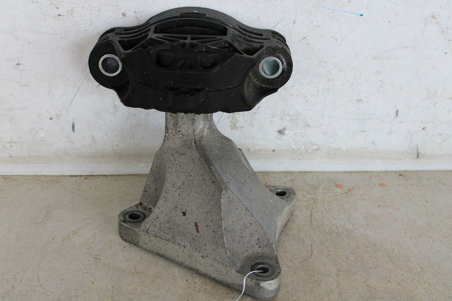 Transmission Mount CHEVY BOLT 19