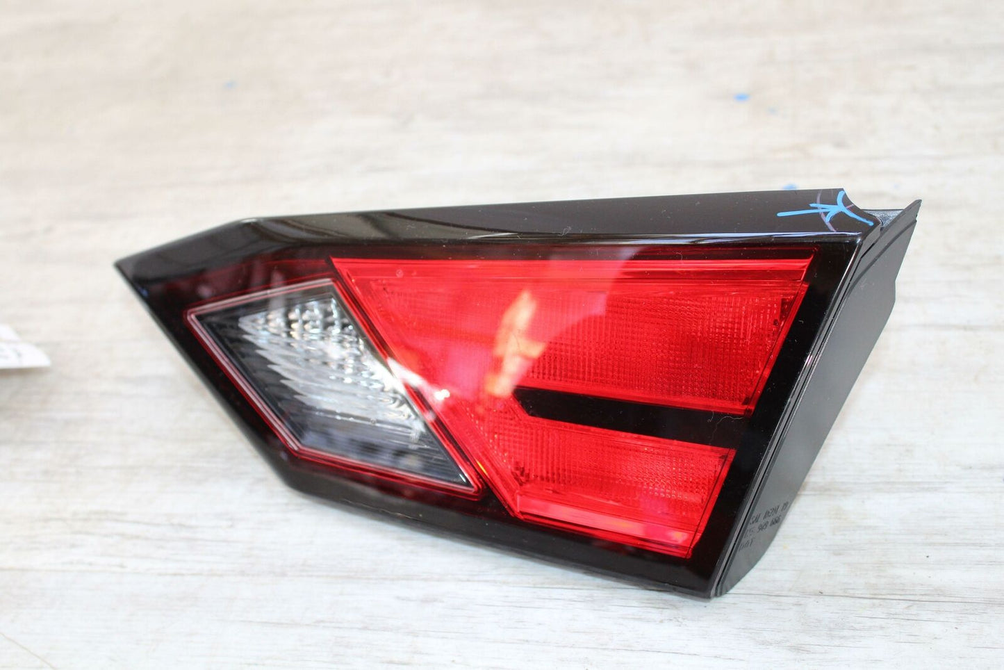 Tail Light Assembly NISSAN ALTIMA Right 19 20