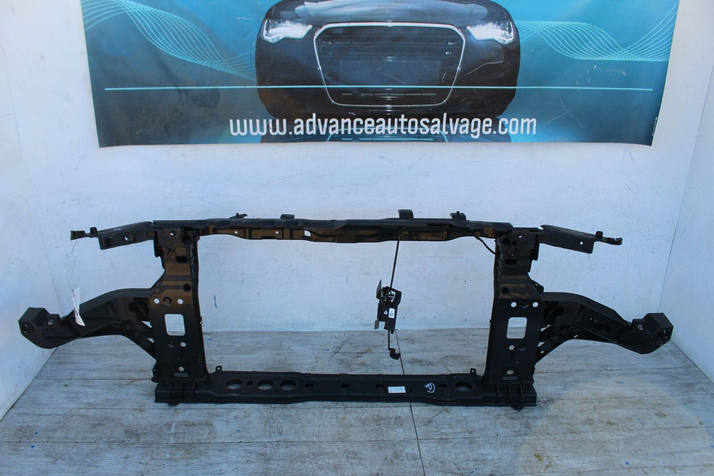 Radiator Support HYUNDAI AZERA 19