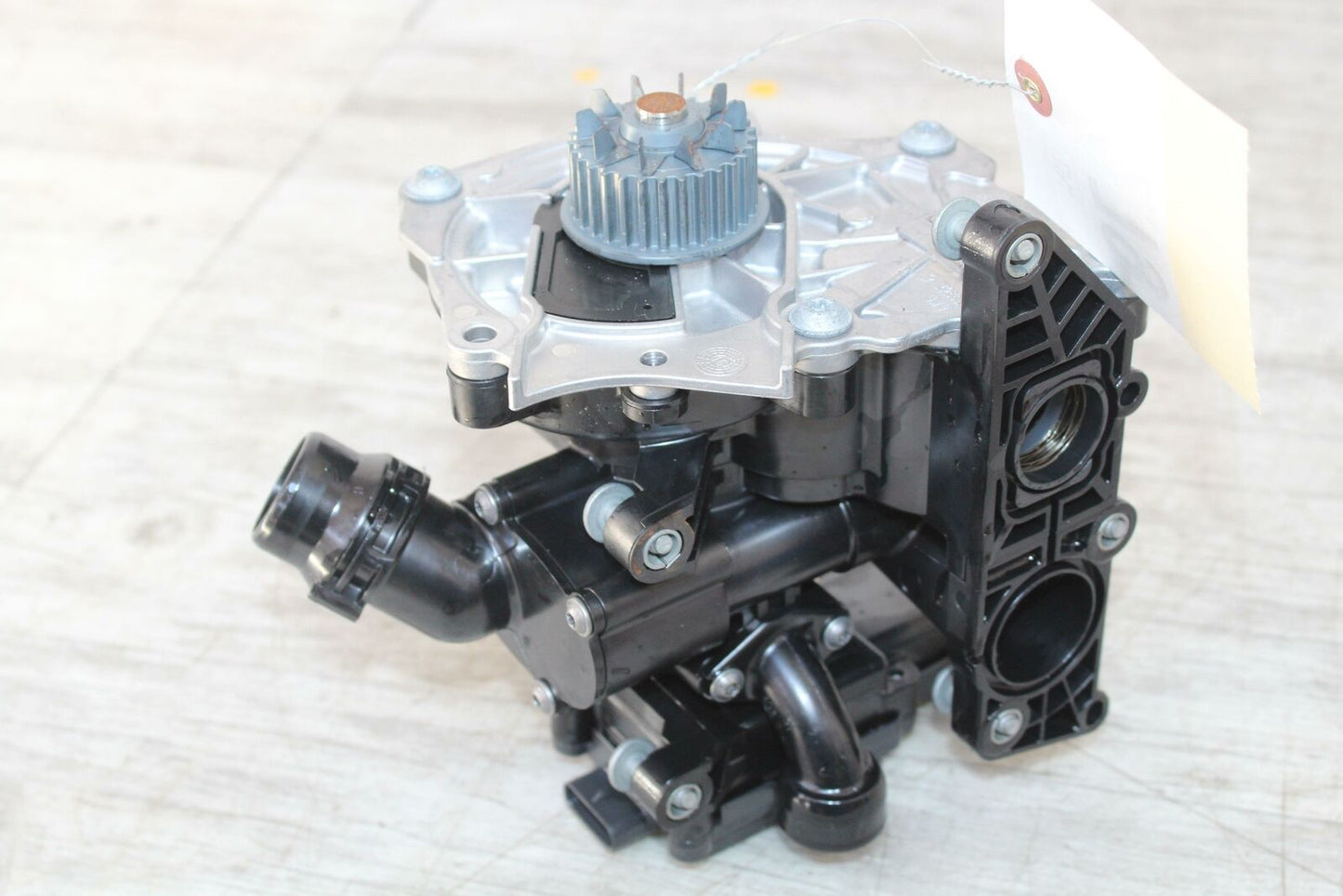 Water Pump Housing AUDI A4 Right 17